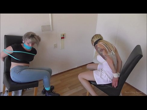 ❤️ Závislá / zviazaná a s roubíkom / dievča v núdzi ❤️❌ Jedinečné porno na nás ❌️❤